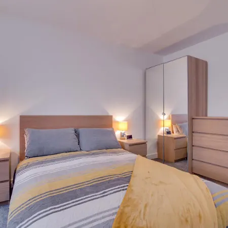 Apartmán 1 *